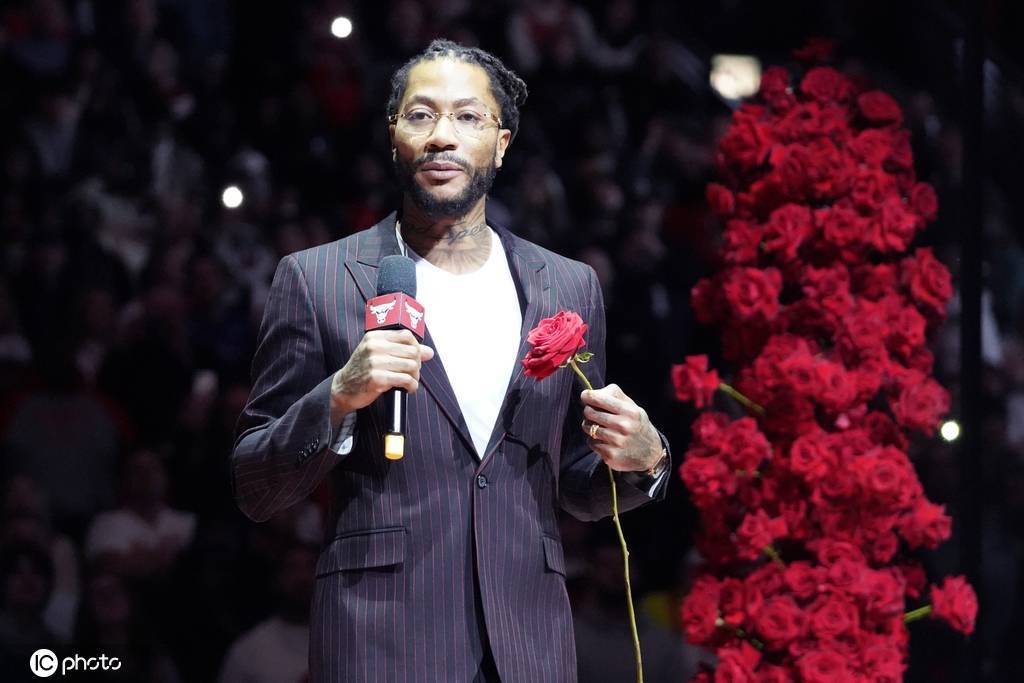 罗斯球衣何以与乔丹并立？他的巅峰虽短却无可复制